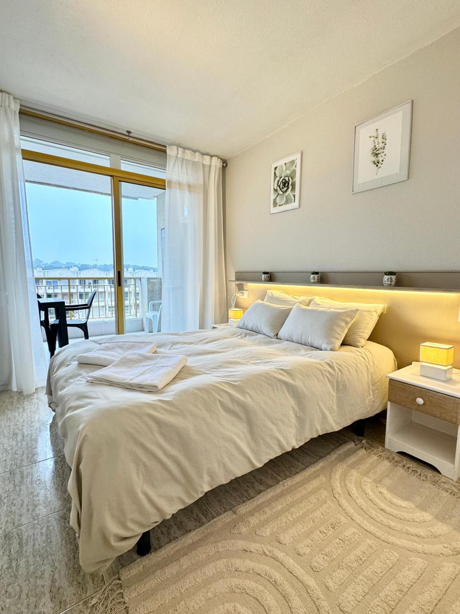 Apartamento Completo Junto A La Playa Salou Exterior foto